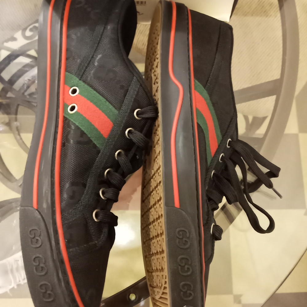 Gucci B's Double GG shoes - Picture 7 of 13